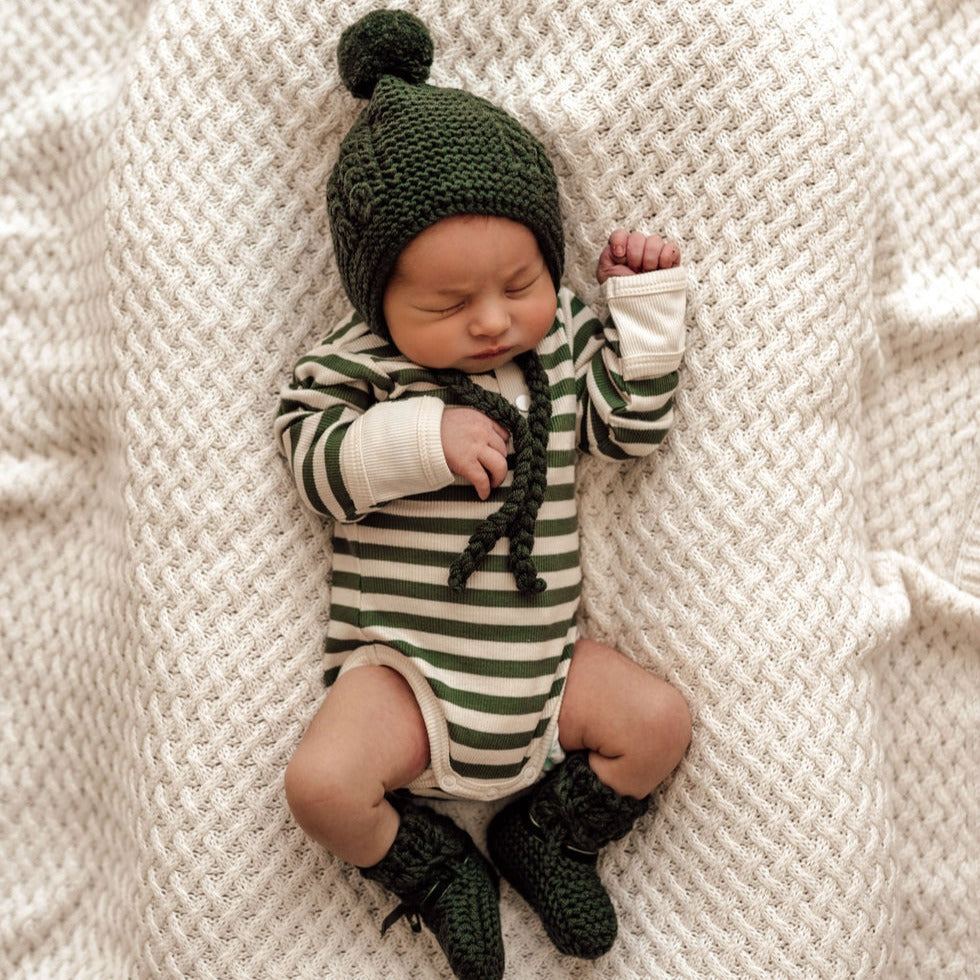 Snuggle Hunny Kids Olive Merino Baby Bonnet Booties Gift Set