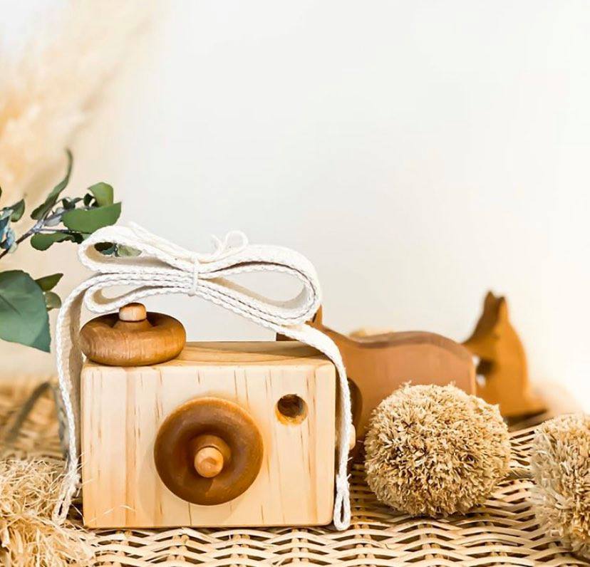 Wooden Toy Camera - Rustic Natural - Petit Luxe Bebe