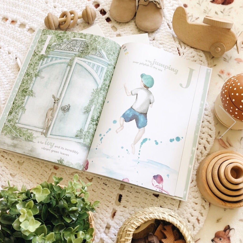 The Amazing ABC Book - Petit Luxe Bebe